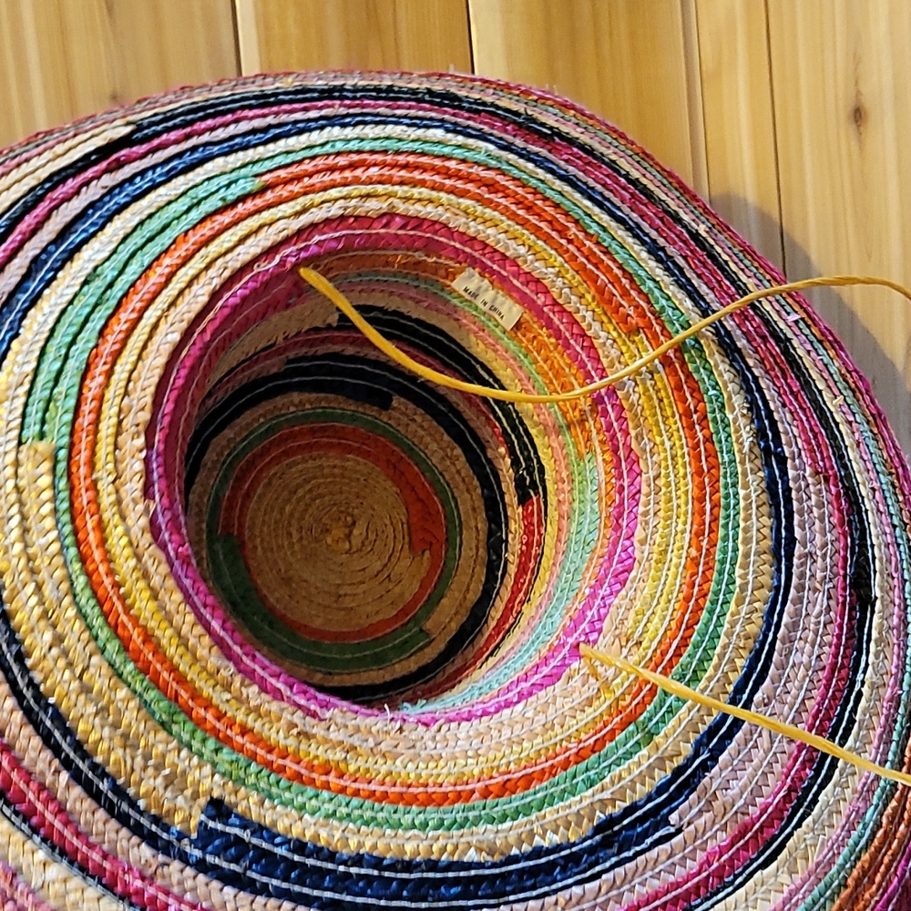 Colorful straw hat - Picture 4 of 6